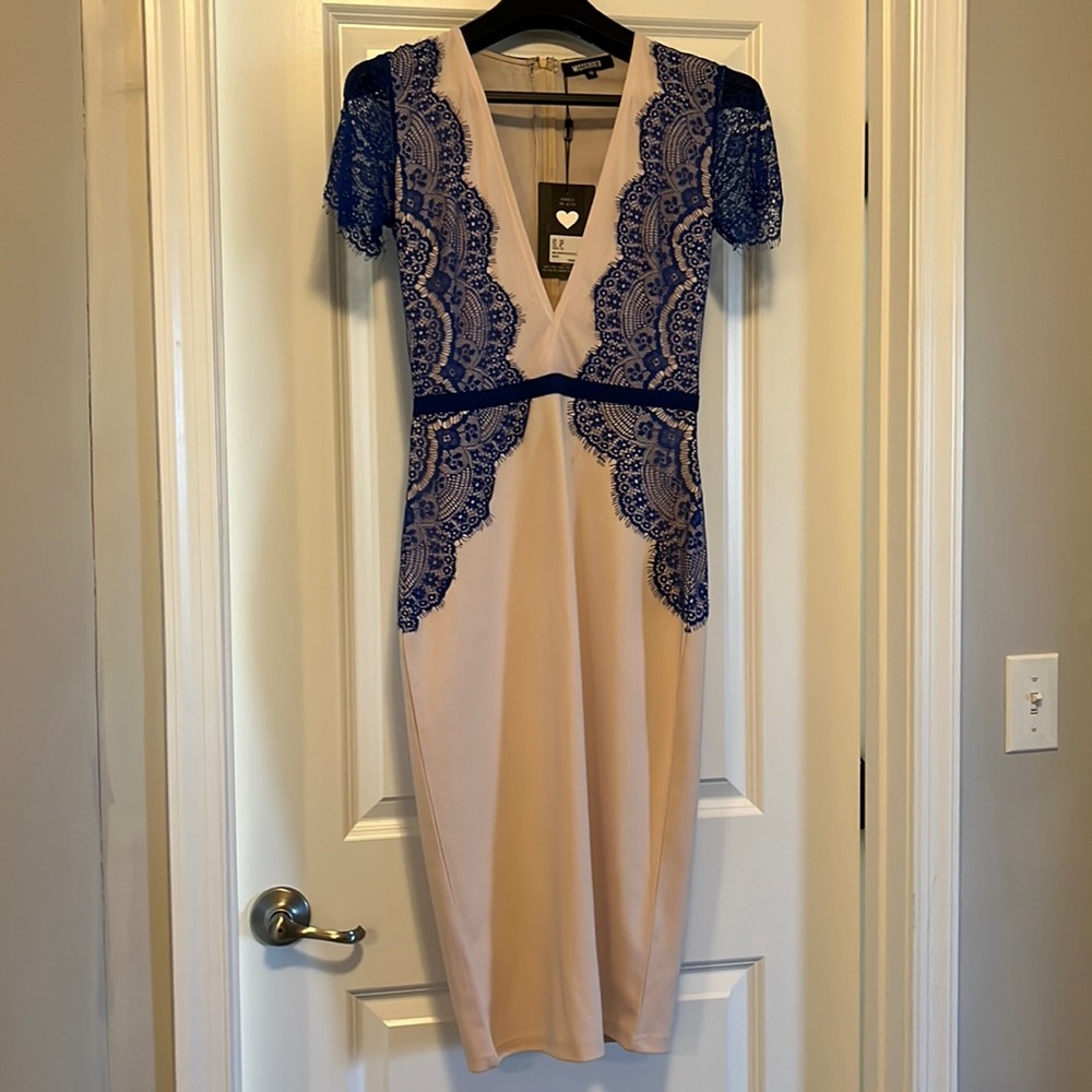 Cocktail dress deep V with lace